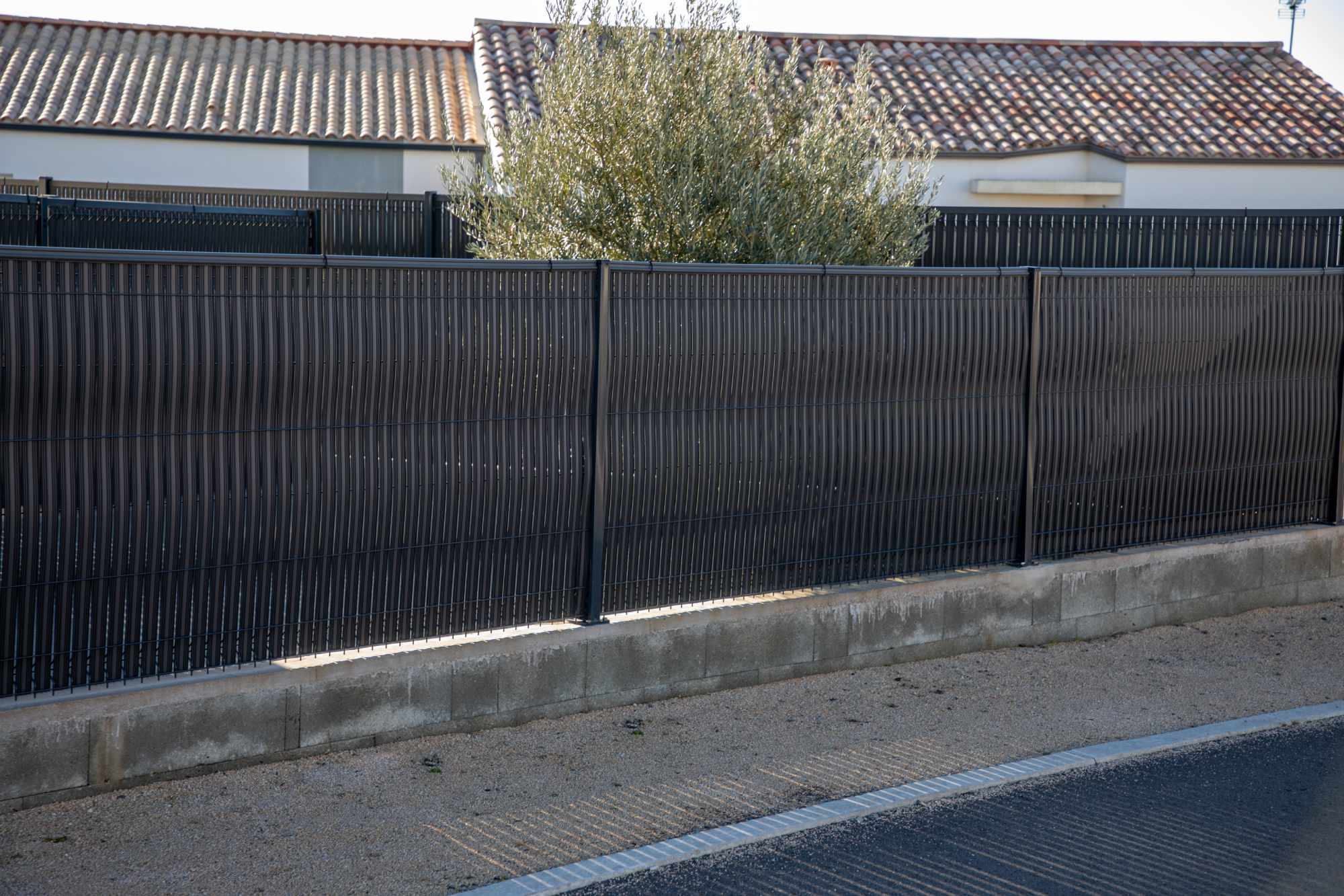 Colorbond and wire fencing
